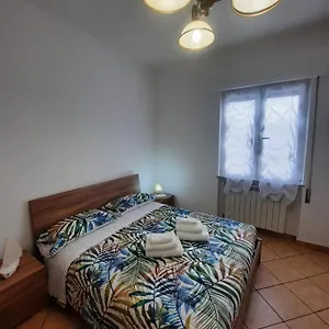 Casa Primavera Hébergement de vacances Vado Ligure